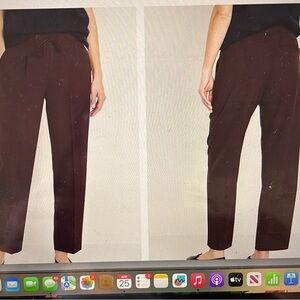 NWT- Burgundy high-waisted straight trouser 🌸bundle and save